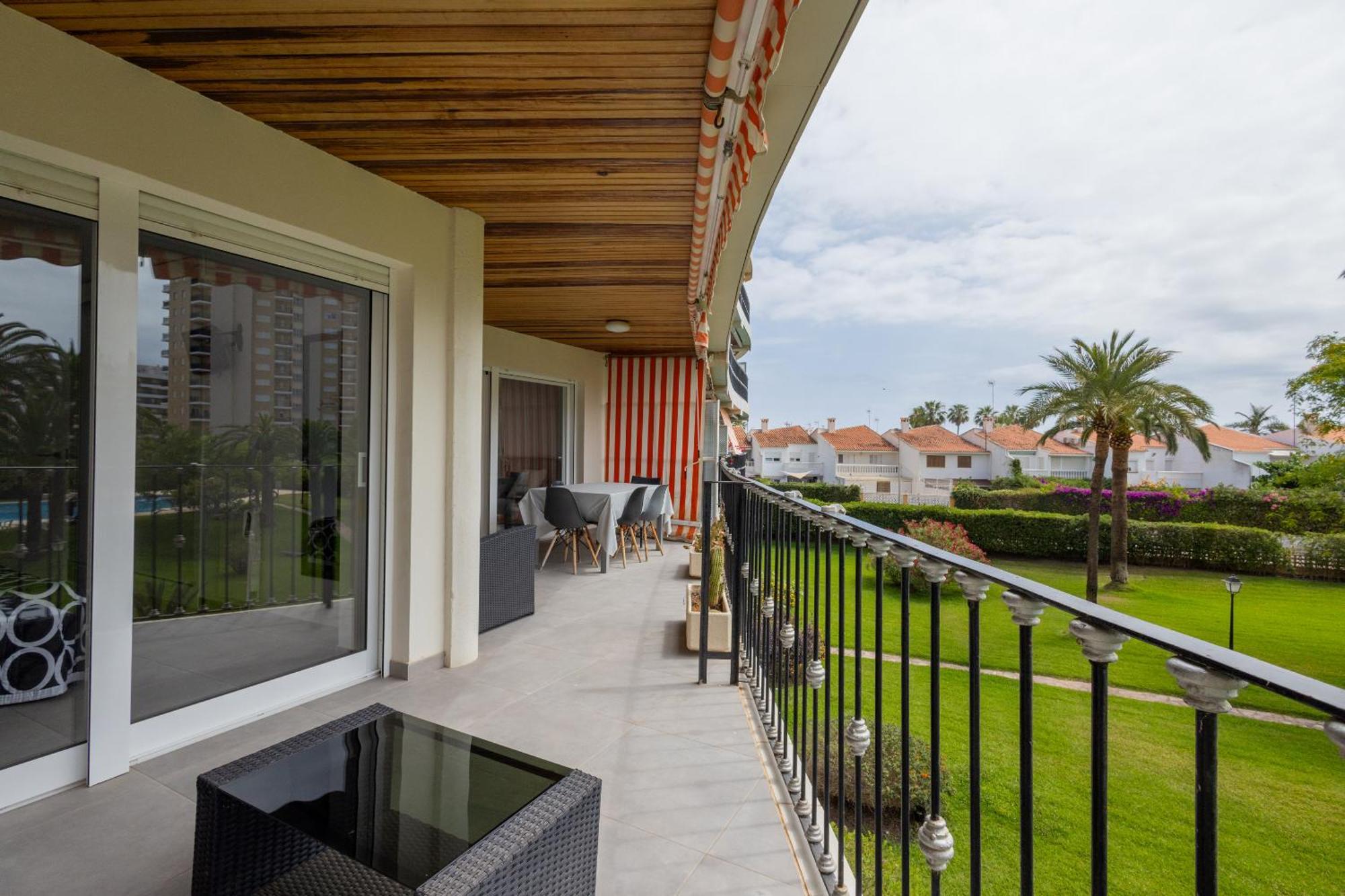 Ferienwohnung Residencia De Lujo Frente Al Mar Playa de Gandia Exterior foto