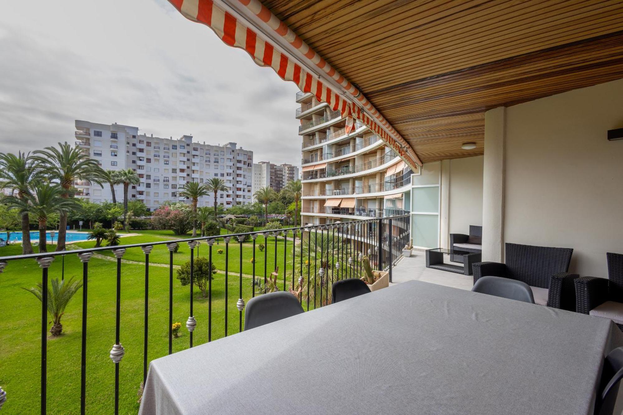 Ferienwohnung Residencia De Lujo Frente Al Mar Playa de Gandia Exterior foto